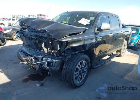 2019 Toyota Tundra Crewmax 1794 из США, поврежденный, VIN 5TFAY5F18KX851483